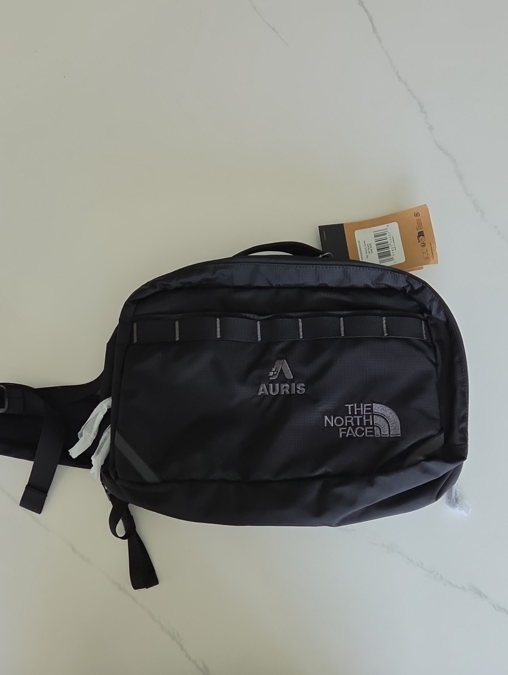 The North Face TNF Black 11L Travel Sling